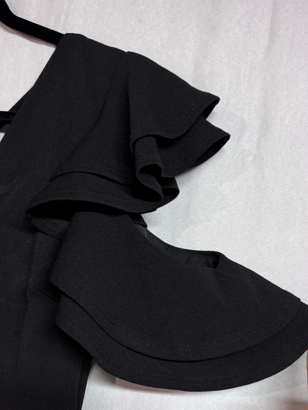 Black Ruffle Sleeve V-Neck Midi Dress - Picture 4 of 4